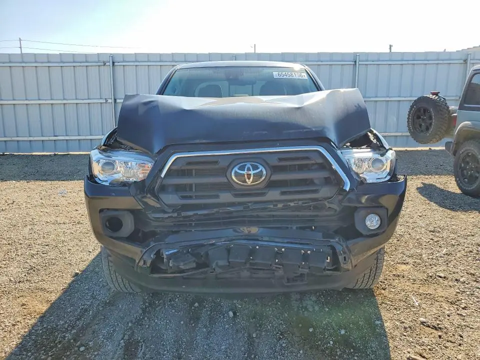 2019 TOYOTA TACOMA SR5 V6  