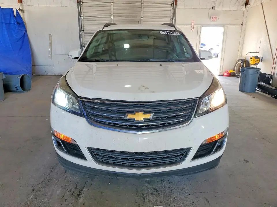 2015 CHEVROLET TRAVERSE LT  