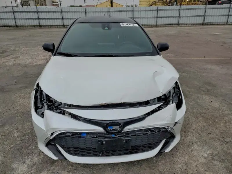 2021 TOYOTA COROLLA XSE  