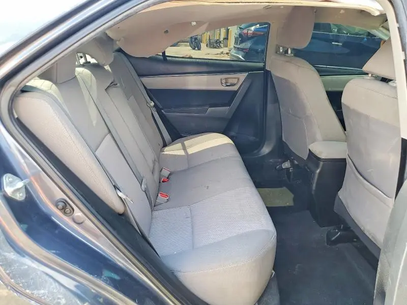 2015 TOYOTA COROLLA LE PLUS  