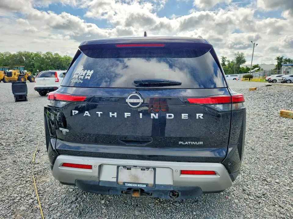 2022 NISSAN PATHFINDER PLATINUM  