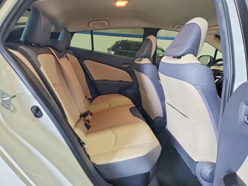 2016 TOYOTA PRIUS FOUR  