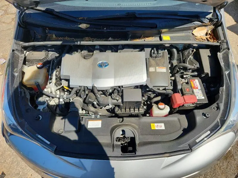 2016 TOYOTA PRIUS THREE TOURING  