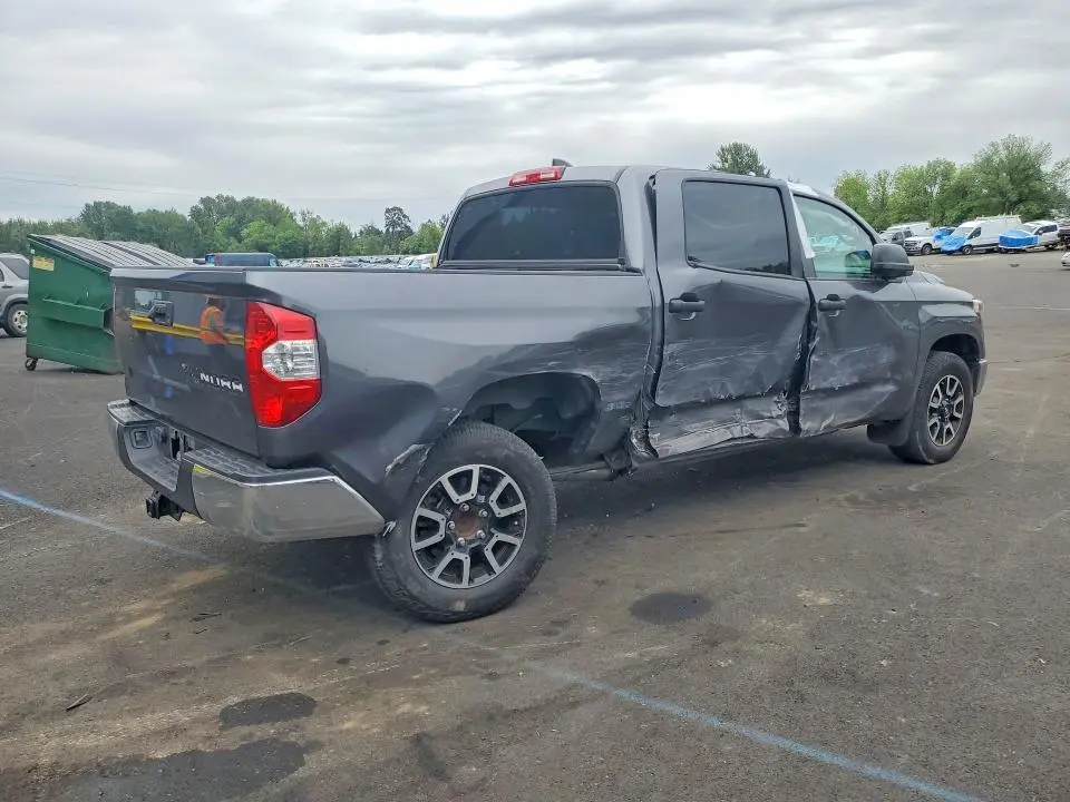 2021 TOYOTA TUNDRA CREWMAX SR5  