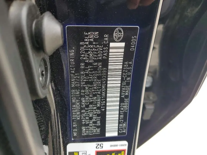 2021 TOYOTA CAMRY SE  