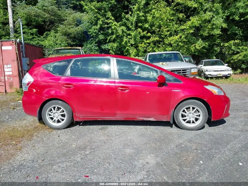 2013 TOYOTA PRIUS V TWO