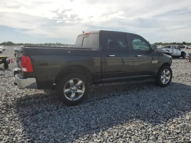2016 RAM 1500 SLT  