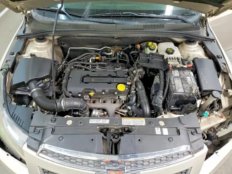 2011 CHEVROLET CRUZE LT  