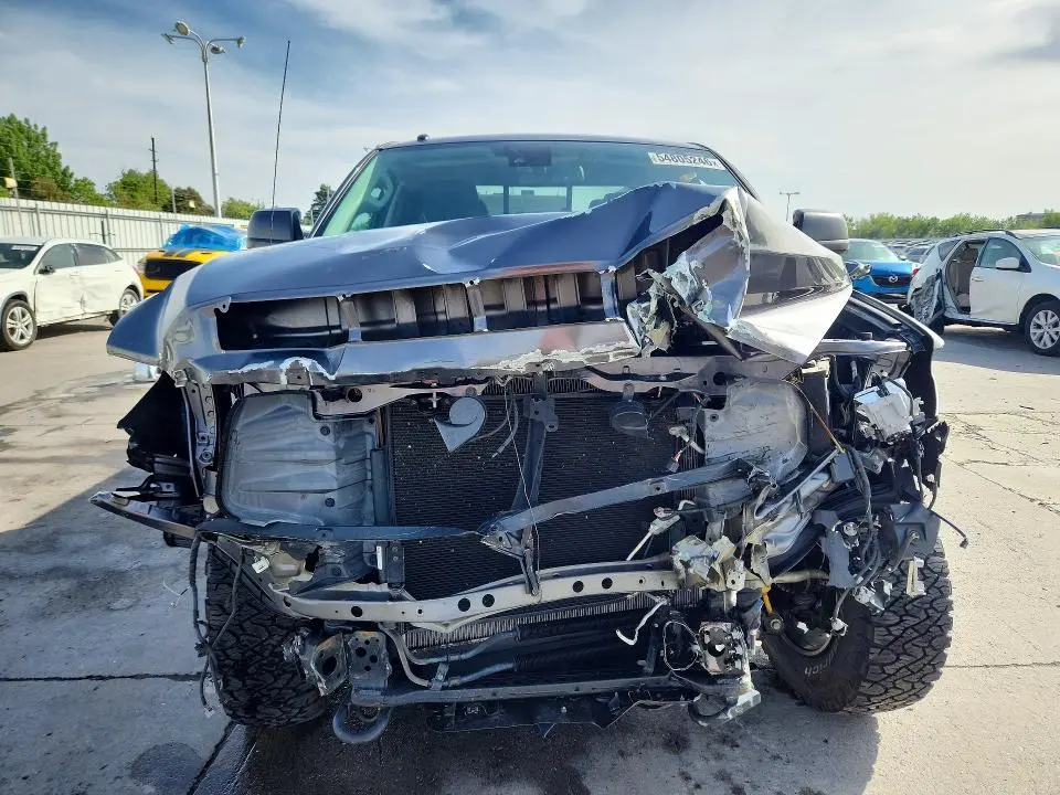 2019 TOYOTA TUNDRA SR5  