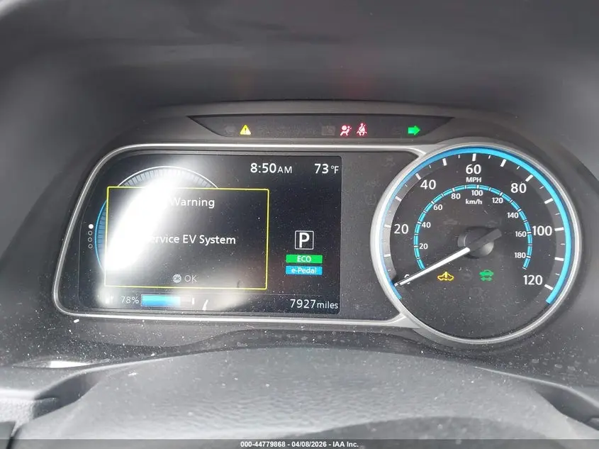 2025 NISSAN LEAF S