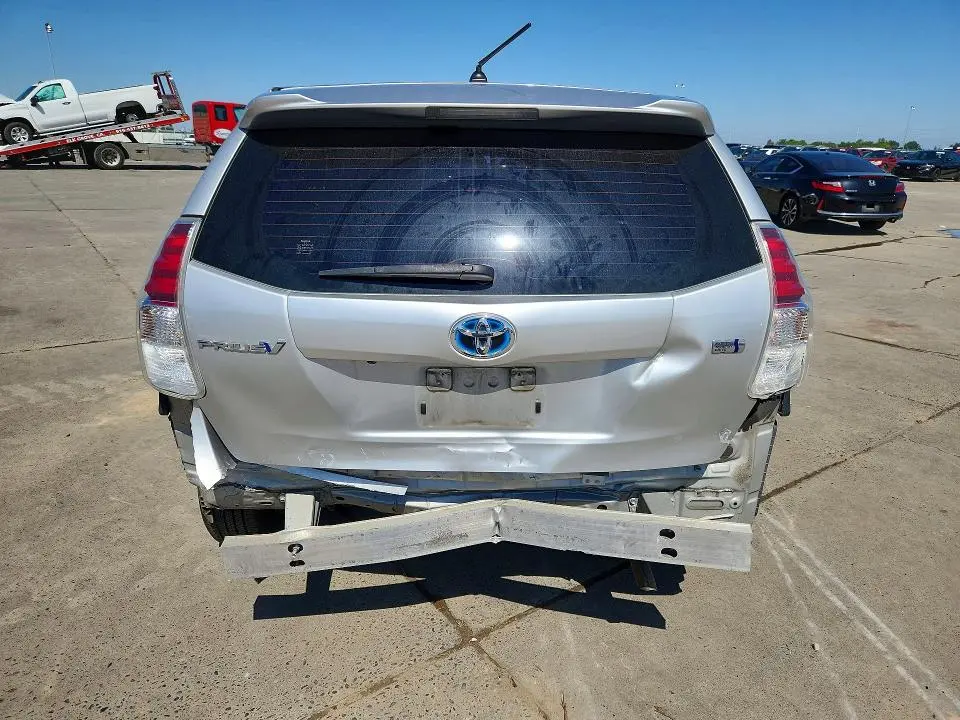2017 TOYOTA PRIUS V TWO  