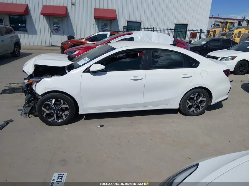 2021 KIA FORTE LXS
