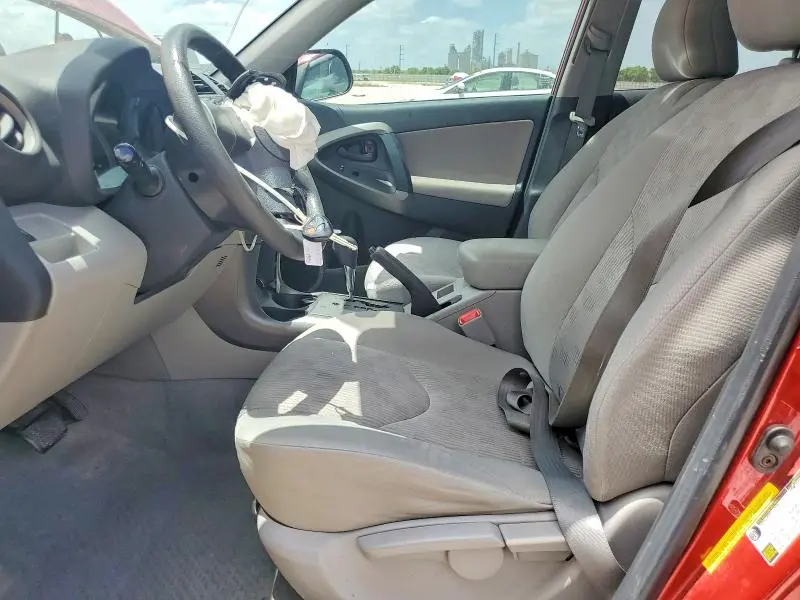 2011 TOYOTA RAV4 BASE  