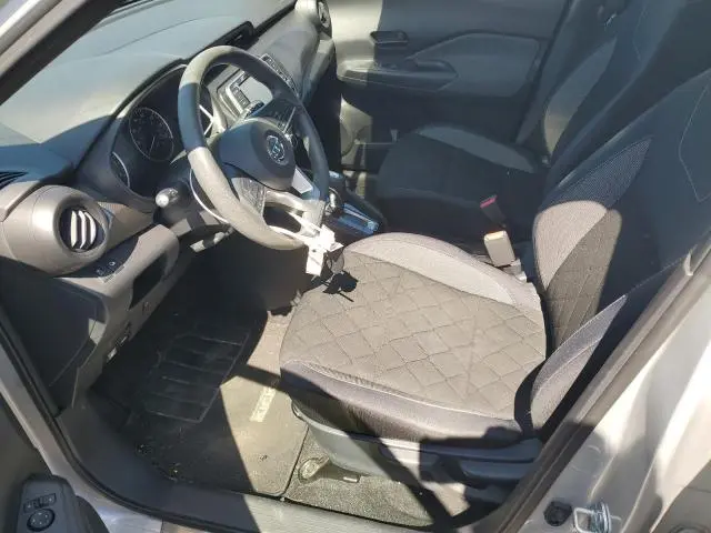 2018 NISSAN KICKS S  