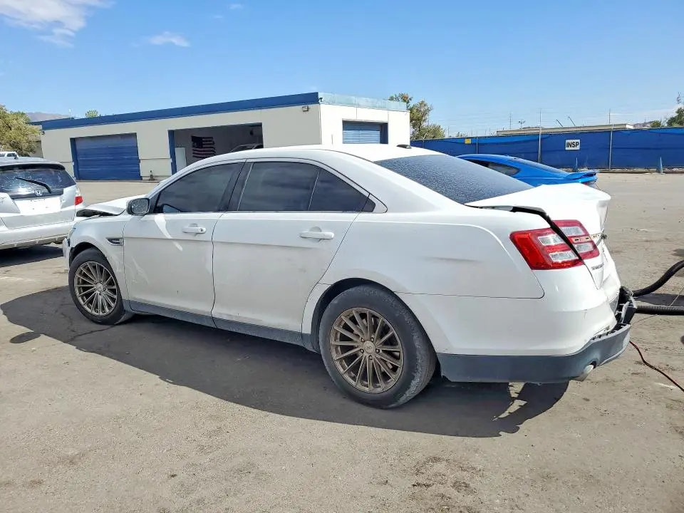 2013 FORD TAURUS SEL  