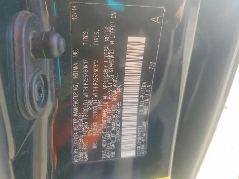 2015 TOYOTA SIENNA LE  