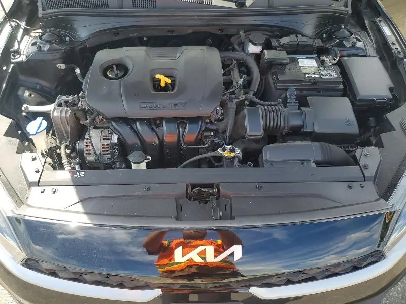 2022 KIA FORTE FE  