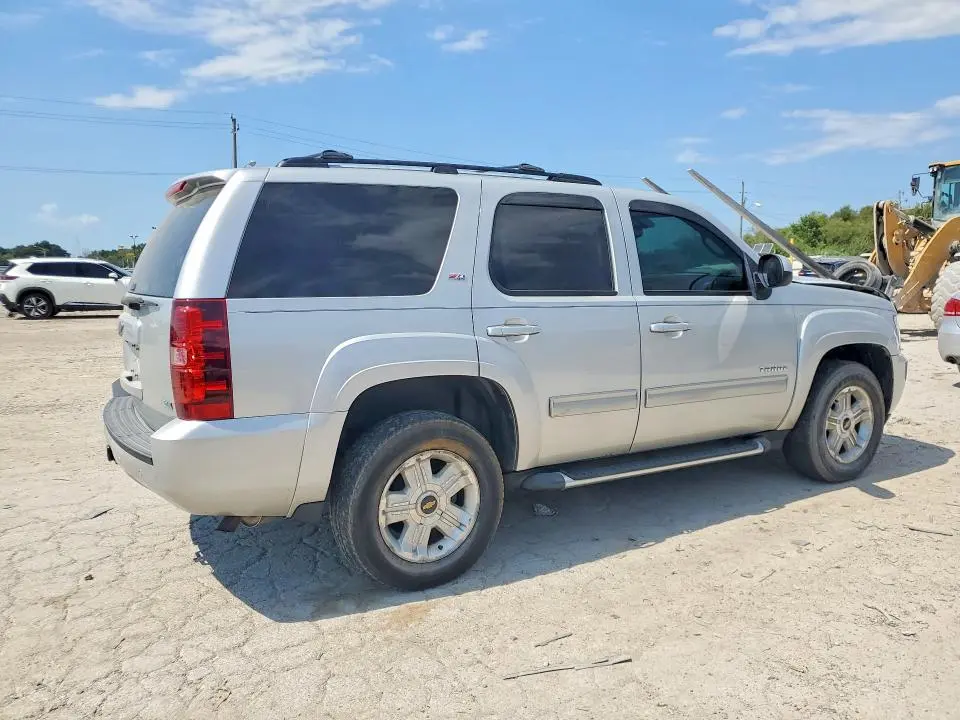2011 CHEVROLET TAHOE K1500 LT  