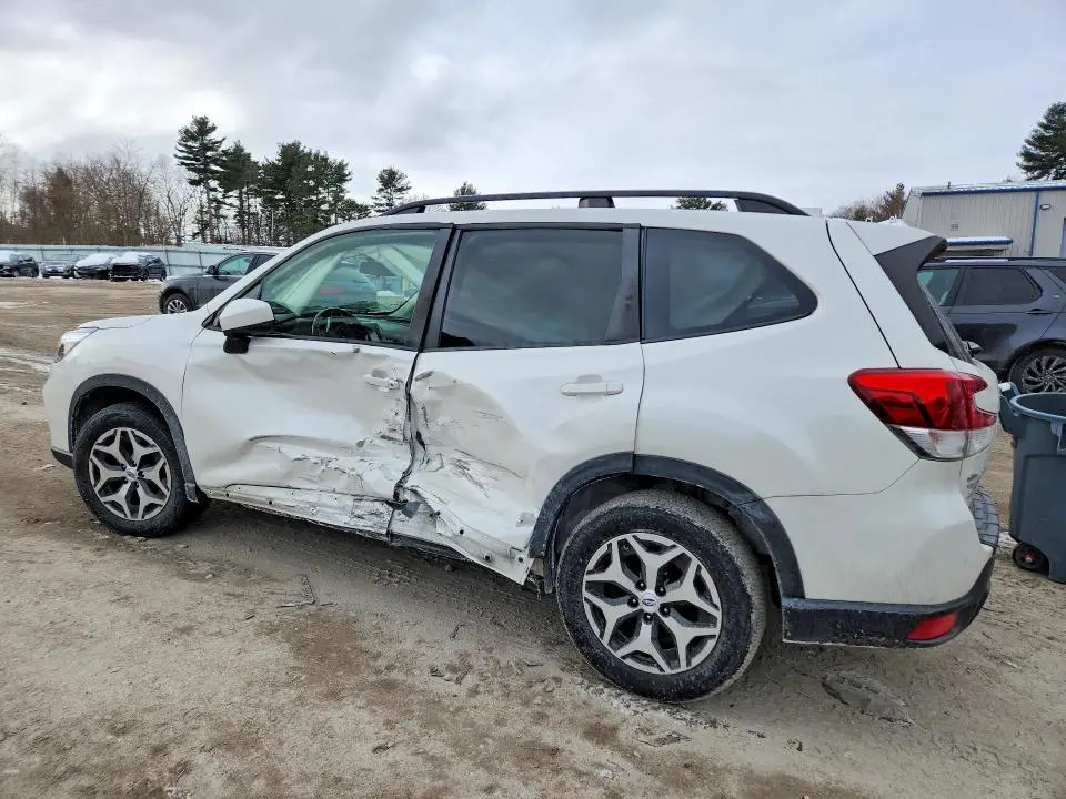 2019 SUBARU FORESTER PREMIUM  