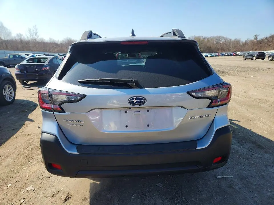 2024 SUBARU OUTBACK PREMIUM  