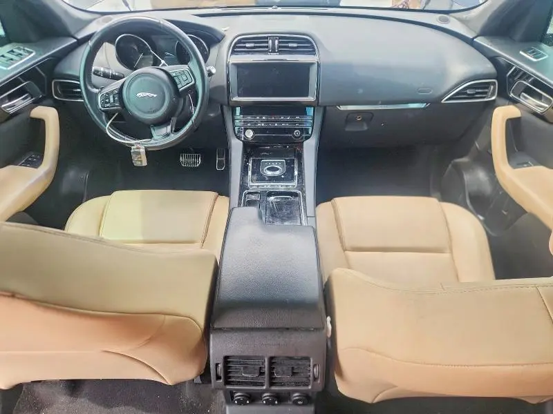 2019 JAGUAR F-PACE PREMIUM  