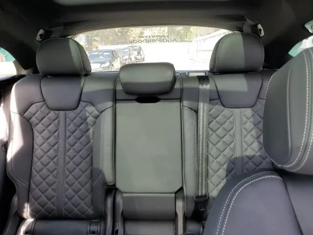 2024 AUDI SQ5 PREMIUM PLUS  