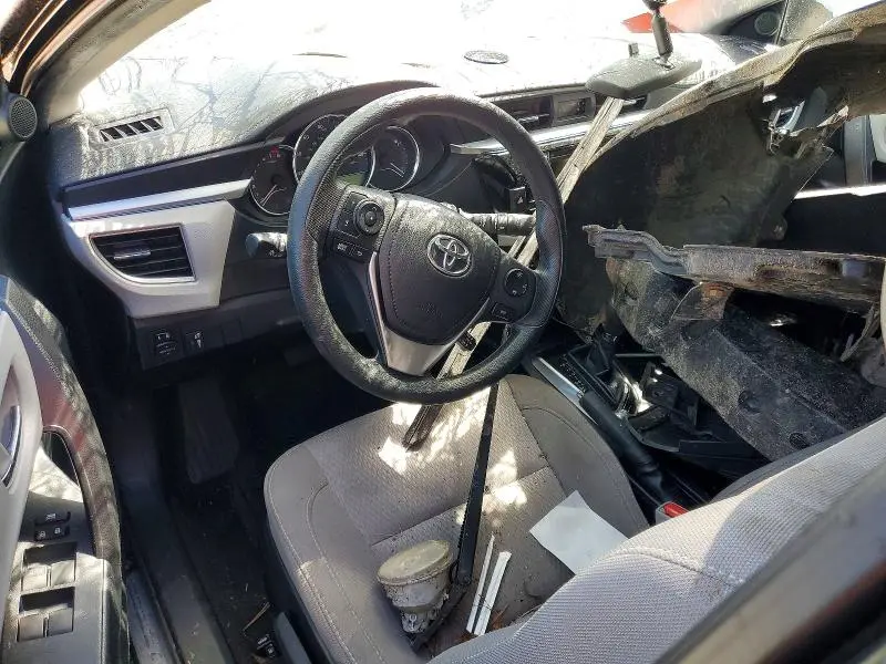 2015 TOYOTA COROLLA LE PLUS  