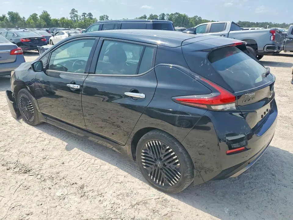 2025 NISSAN LEAF SV PLUS  