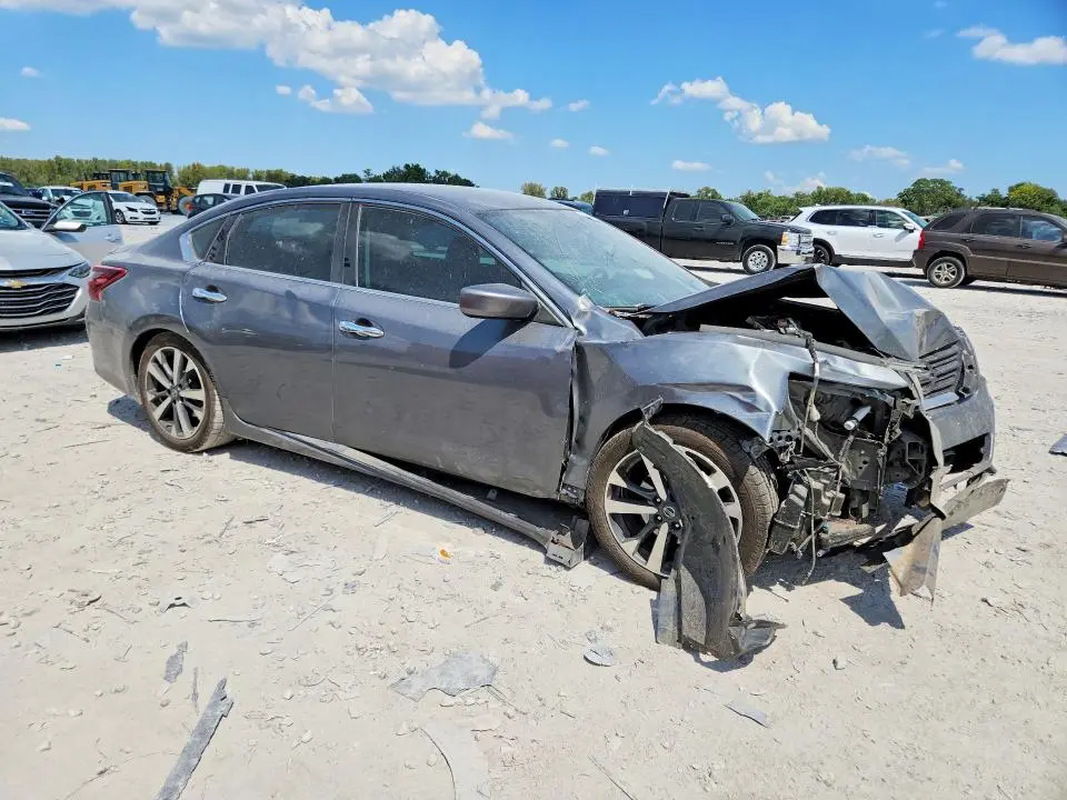 2017 NISSAN ALTIMA 2.5 SR  