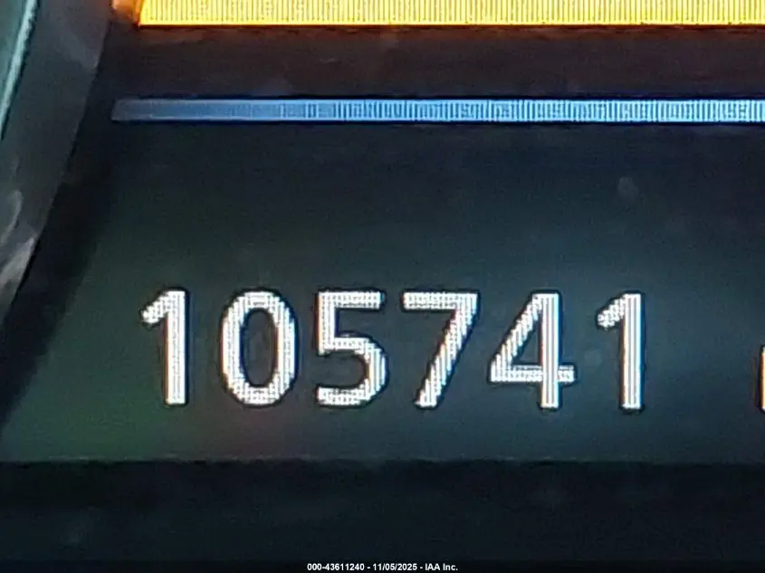 2023 NISSAN SENTRA SR XTRONIC CVT