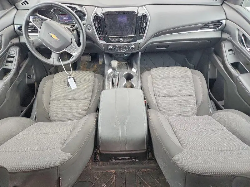 2023 CHEVROLET TRAVERSE LT  