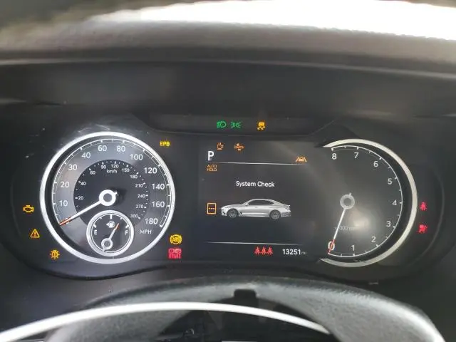 2025 GENESIS G70 BASE  