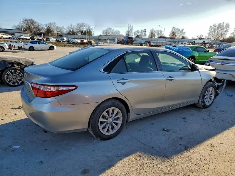 2015 TOYOTA CAMRY LE  
