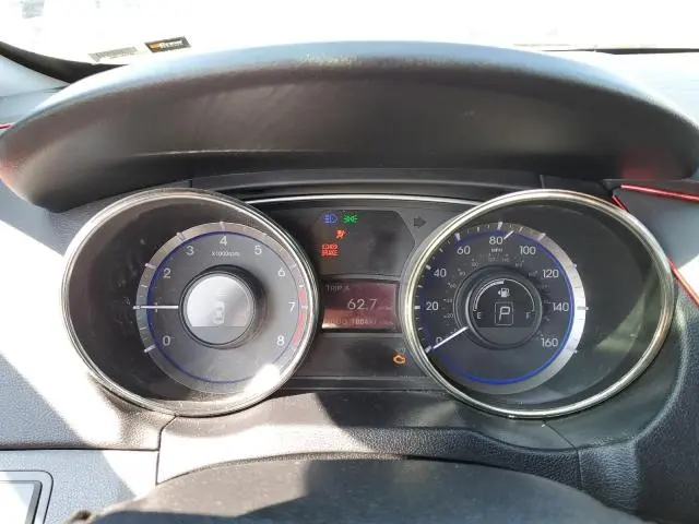 2011 HYUNDAI SONATA GLS  