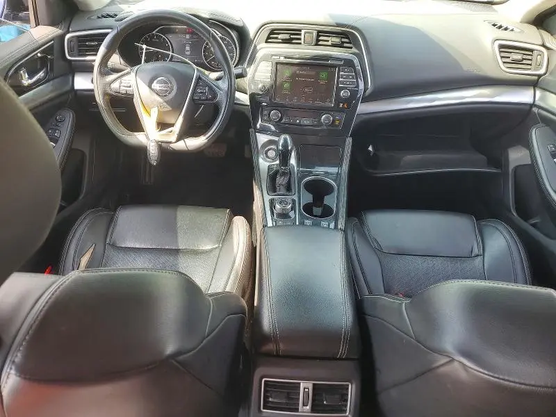 2020 NISSAN MAXIMA SV  