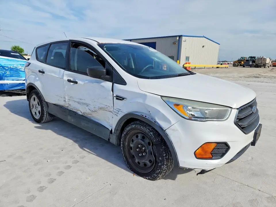 2017 FORD ESCAPE S  