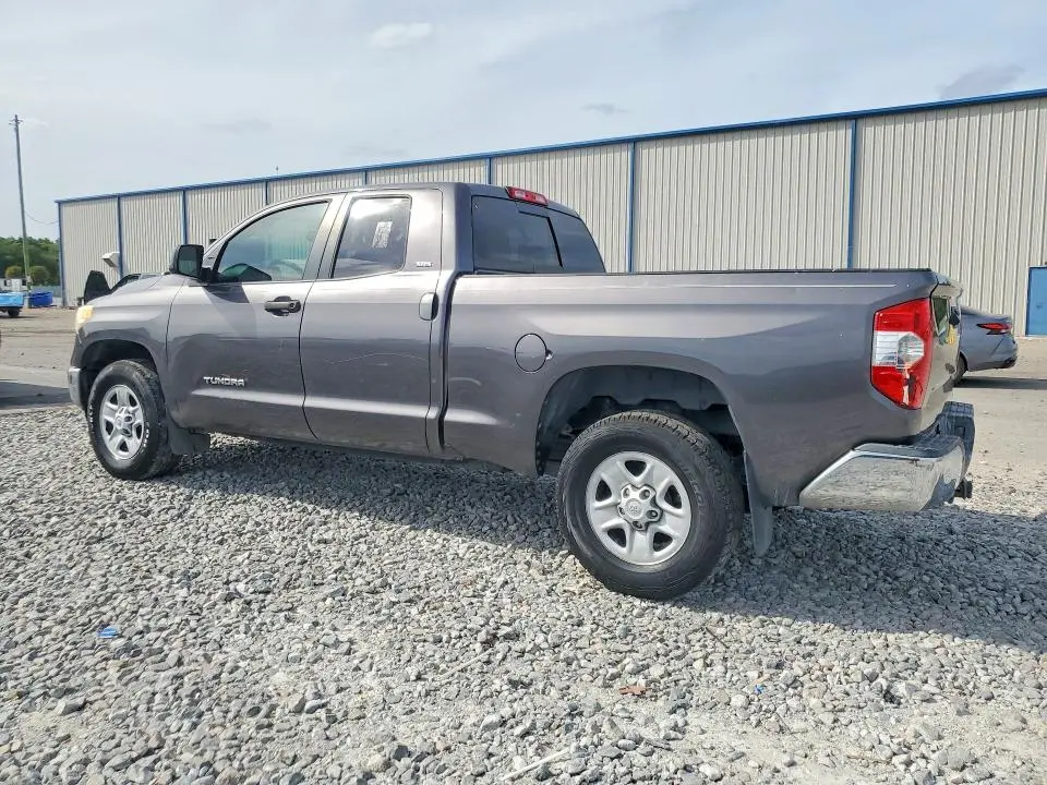 2017 TOYOTA TUNDRA SR5  