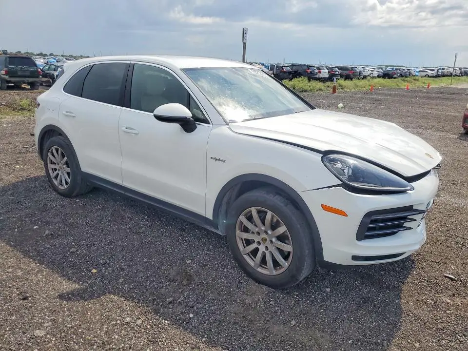 2019 PORSCHE CAYENNE SE HYBRID  