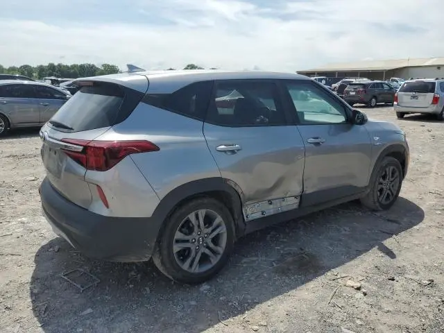 2021 KIA SELTOS LX  