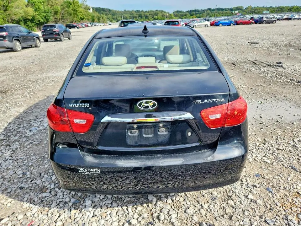 2010 HYUNDAI ELANTRA GLS  