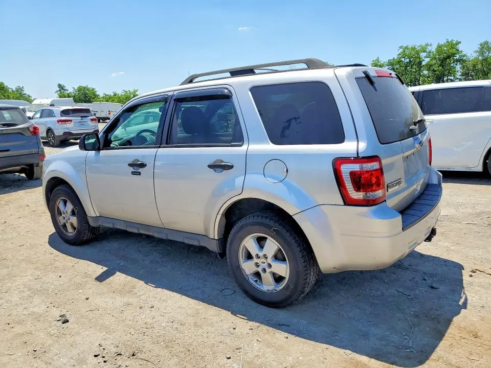2012 FORD ESCAPE XLT  