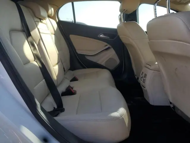 2018 MERCEDES-BENZ GLA 250 4MATIC  