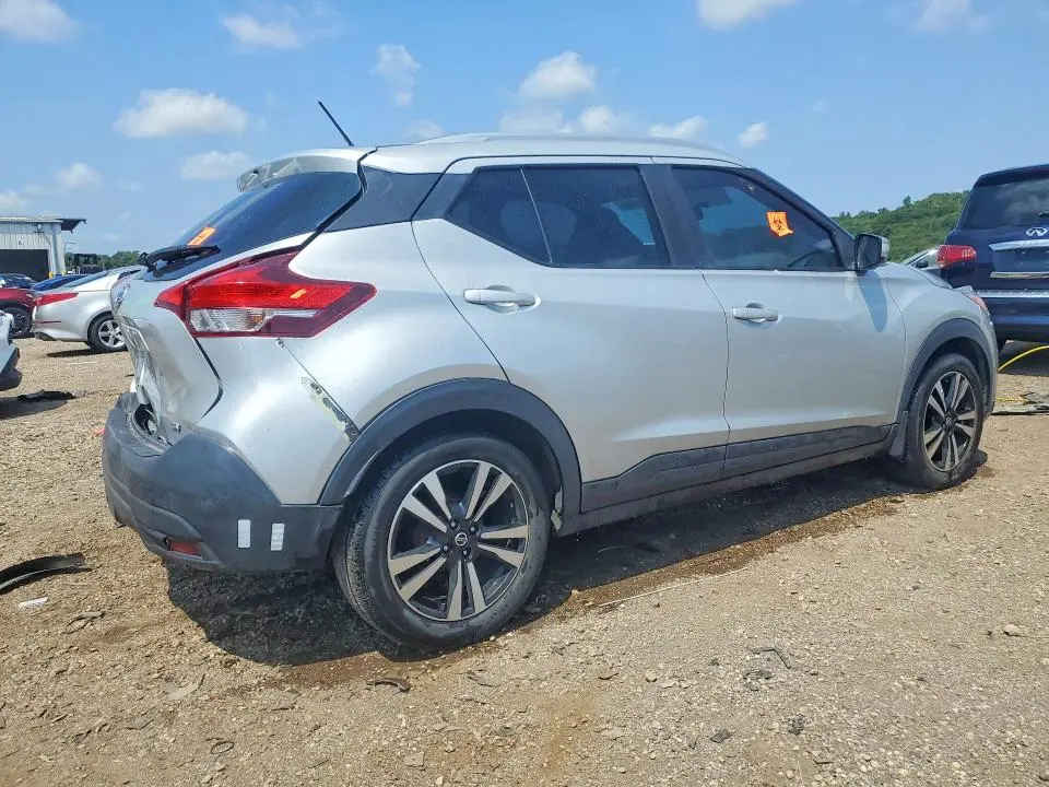 2019 NISSAN KICKS SV  