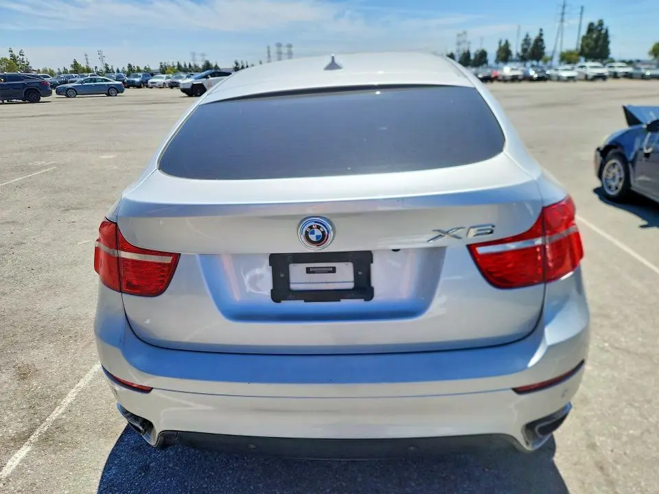 2012 BMW X6 XDRIVE50I  