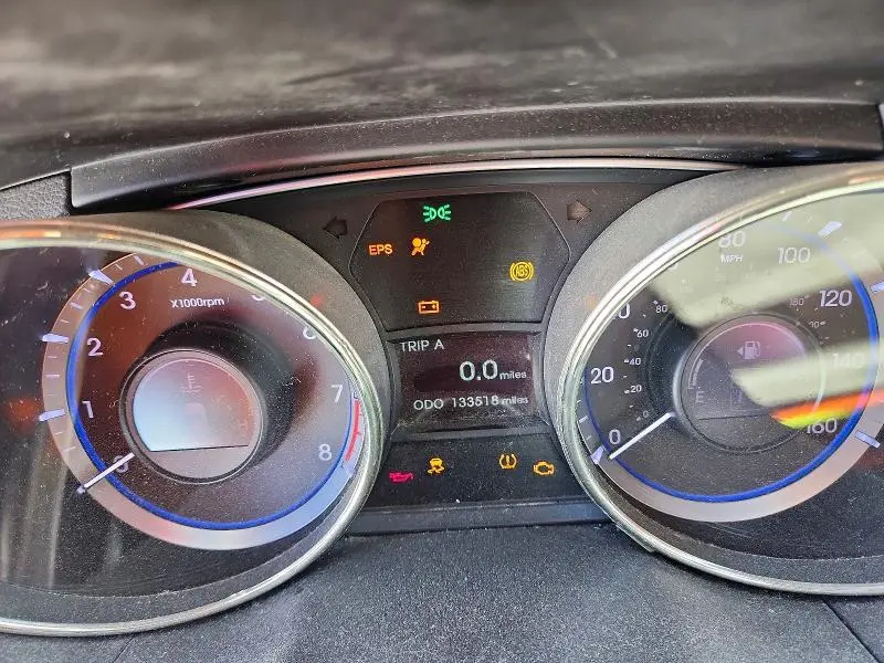 2012 HYUNDAI SONATA GLS  