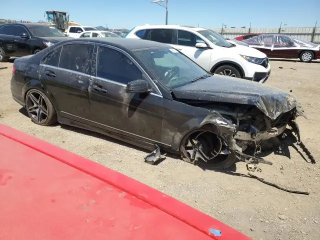 2011 MERCEDES-BENZ C 300