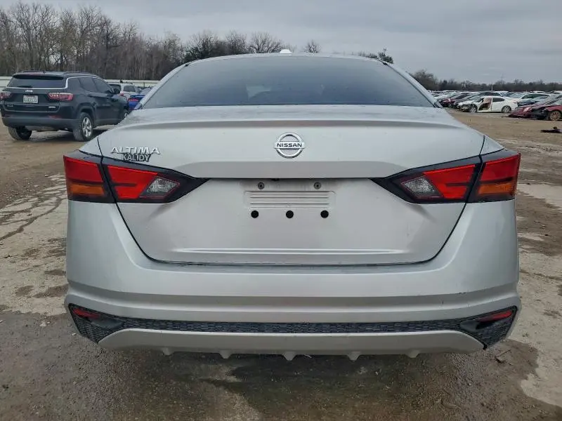2019 NISSAN ALTIMA S  