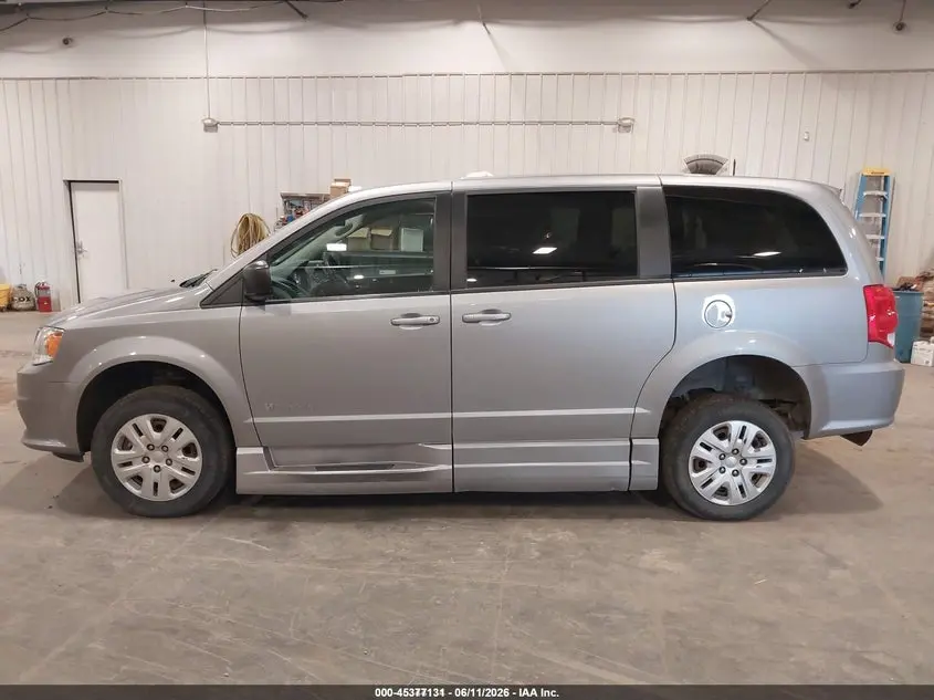2018 DODGE GRAND CARAVAN SE