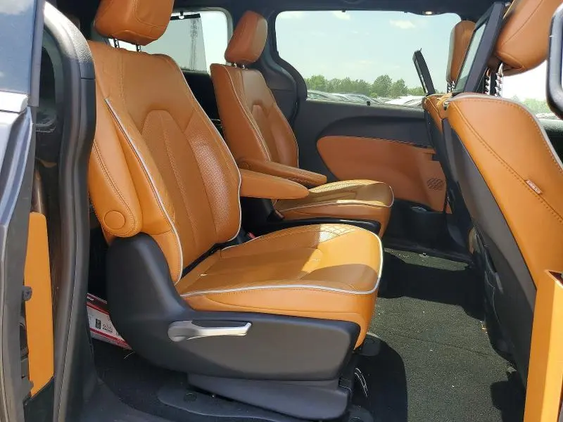 2022 CHRYSLER PACIFICA HYBRID PINNACLE  