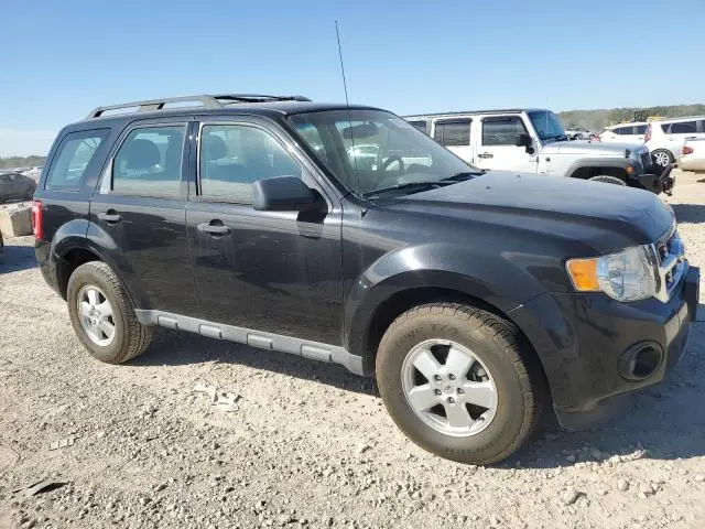 2011 FORD ESCAPE XLS  